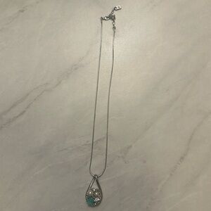 NWOT Ginger Snaps Silver Pendant Necklace with Interchangeable Pendants.